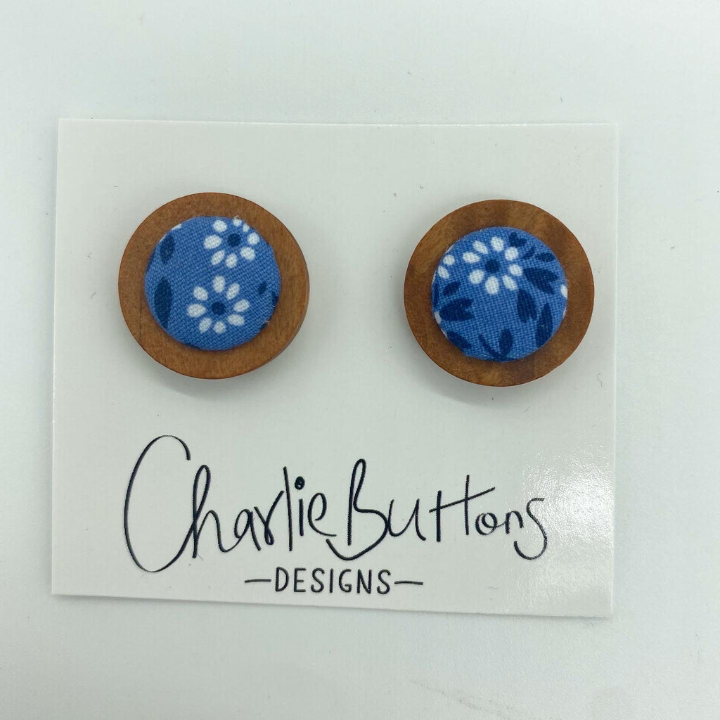 # Wooden Floral Studs