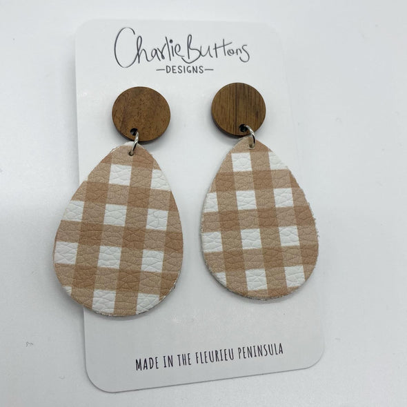 NEW Gingham Wooden Round Drop