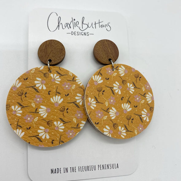 NEW Floral Wooden Round Drop